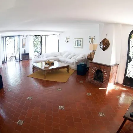 Villa La Bougainville San Felice Circeo